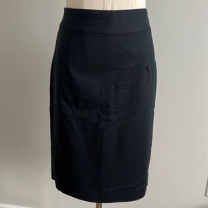 Banana Republic. 00P black pencil skirt. Gently used. As is.